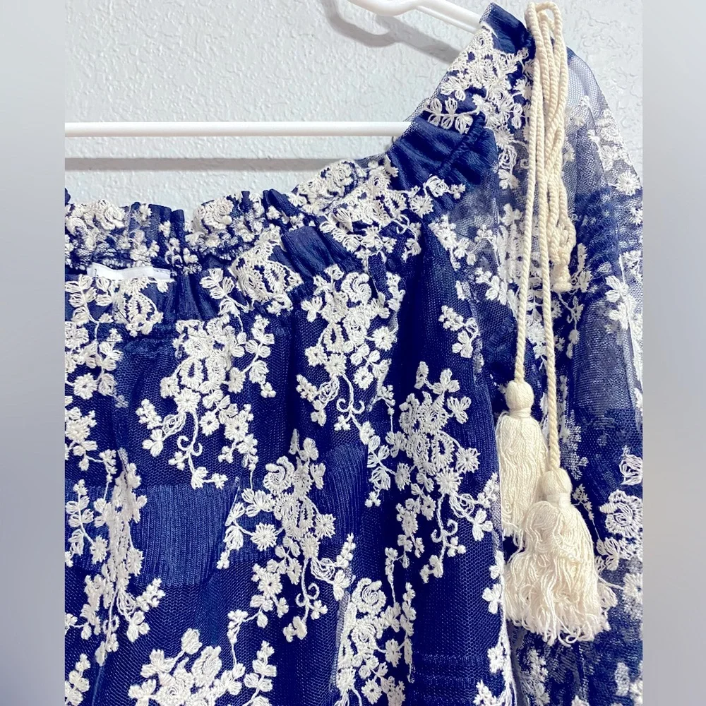 Lucy Paris size Small navy blue with white embroidery off-shoulder blouse - Picture 4 of 5